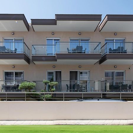 Crist Luxury Apartments Nea Poteidaia Exteriér fotografie