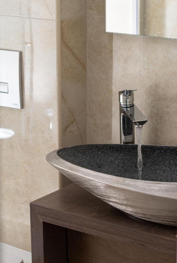 Crist Luxury Apartments Nea Poteidaia Exteriér fotografie