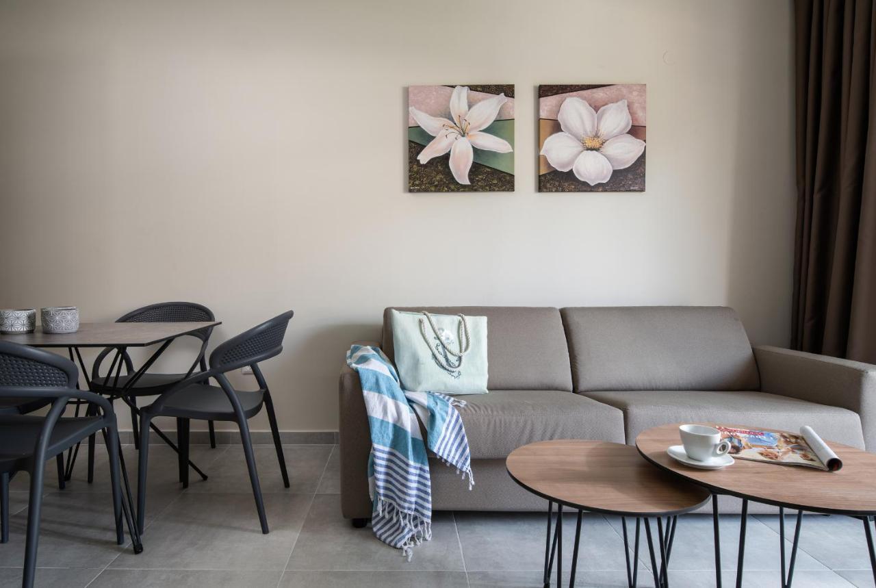 Crist Luxury Apartments Nea Poteidaia Exteriér fotografie